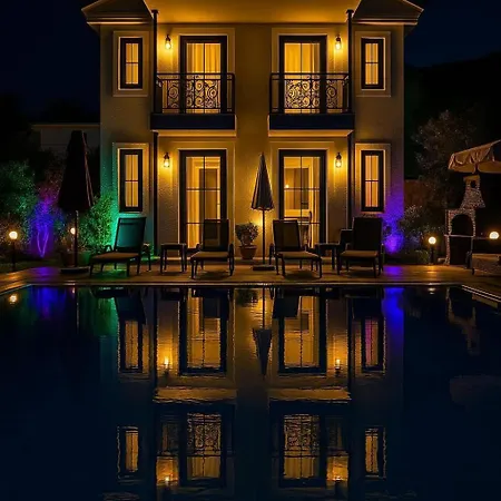 Luxury Forest With Private Pool - Ovacik فيلة