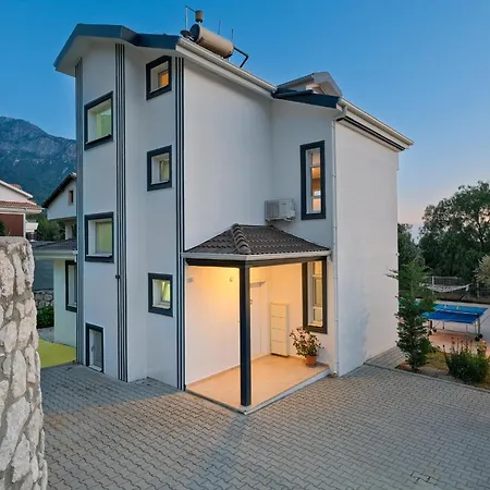 فيلة Luxury Forest With Private Pool - Ovacik